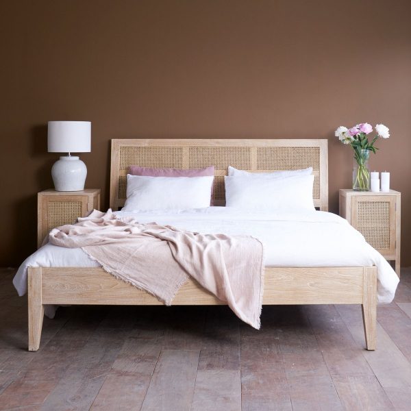 Rattan Bed - Whitewash