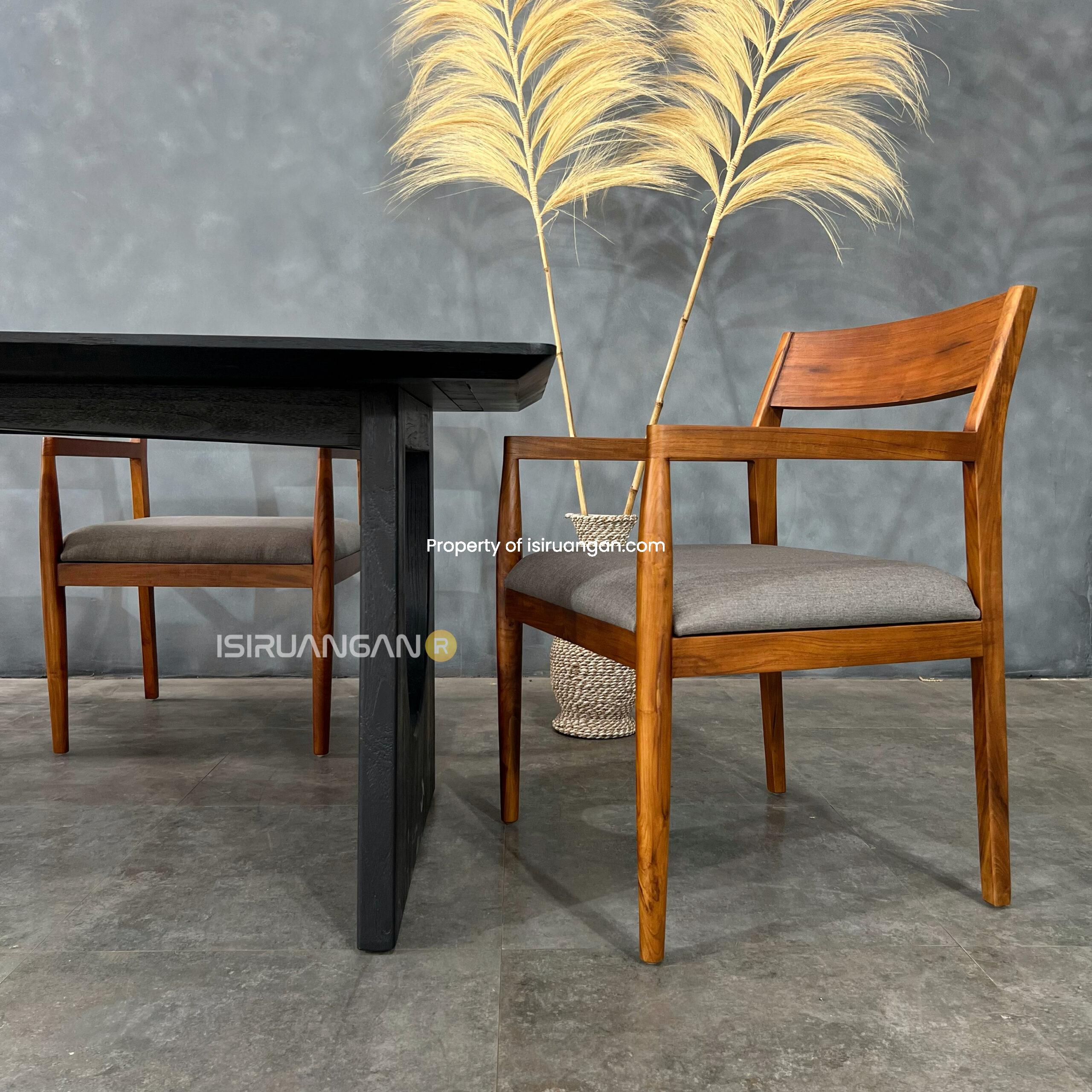 Meja Makan Kayu Jati Rustic meja kayu jati rustic