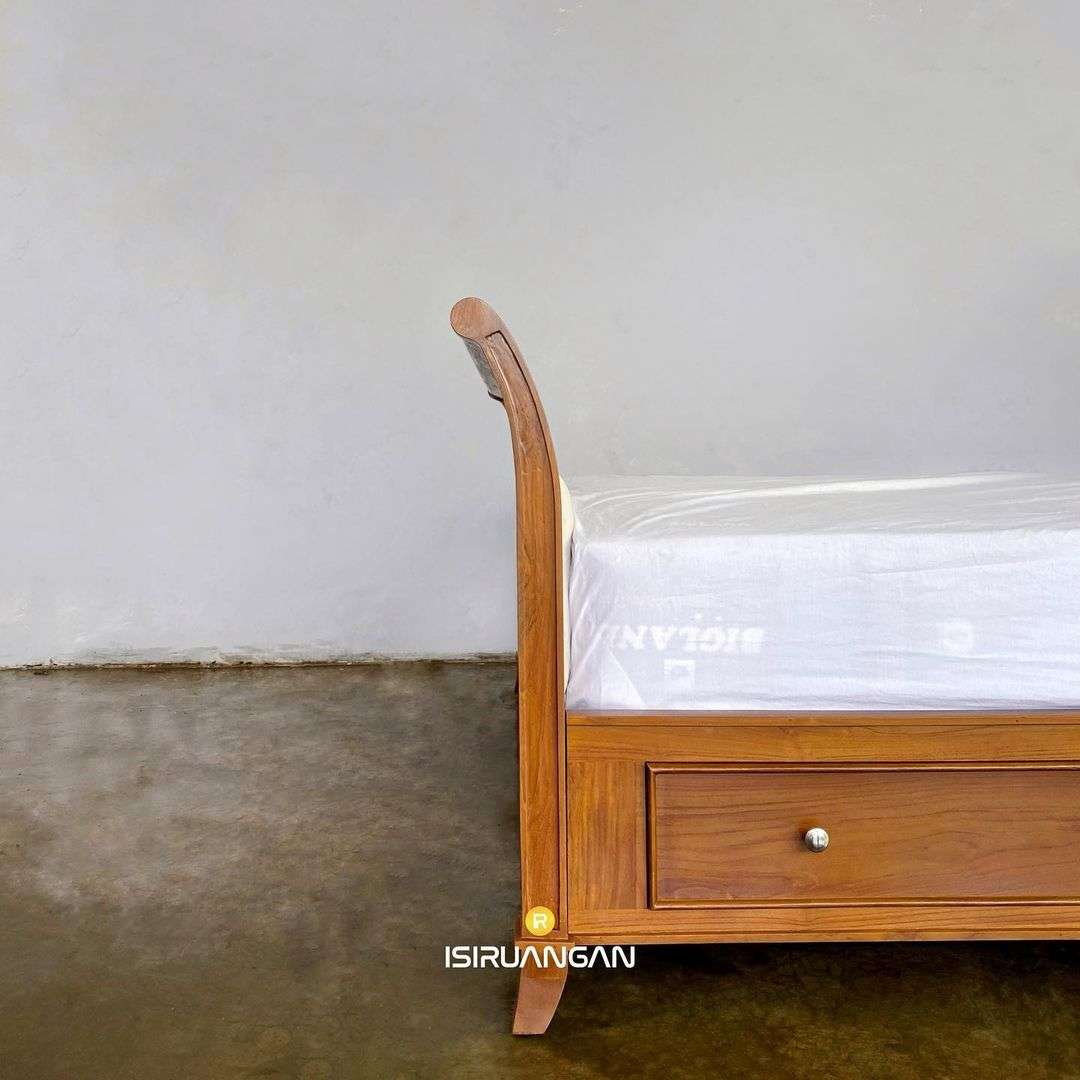 Tempat Tidur Cresswell divan cresswell