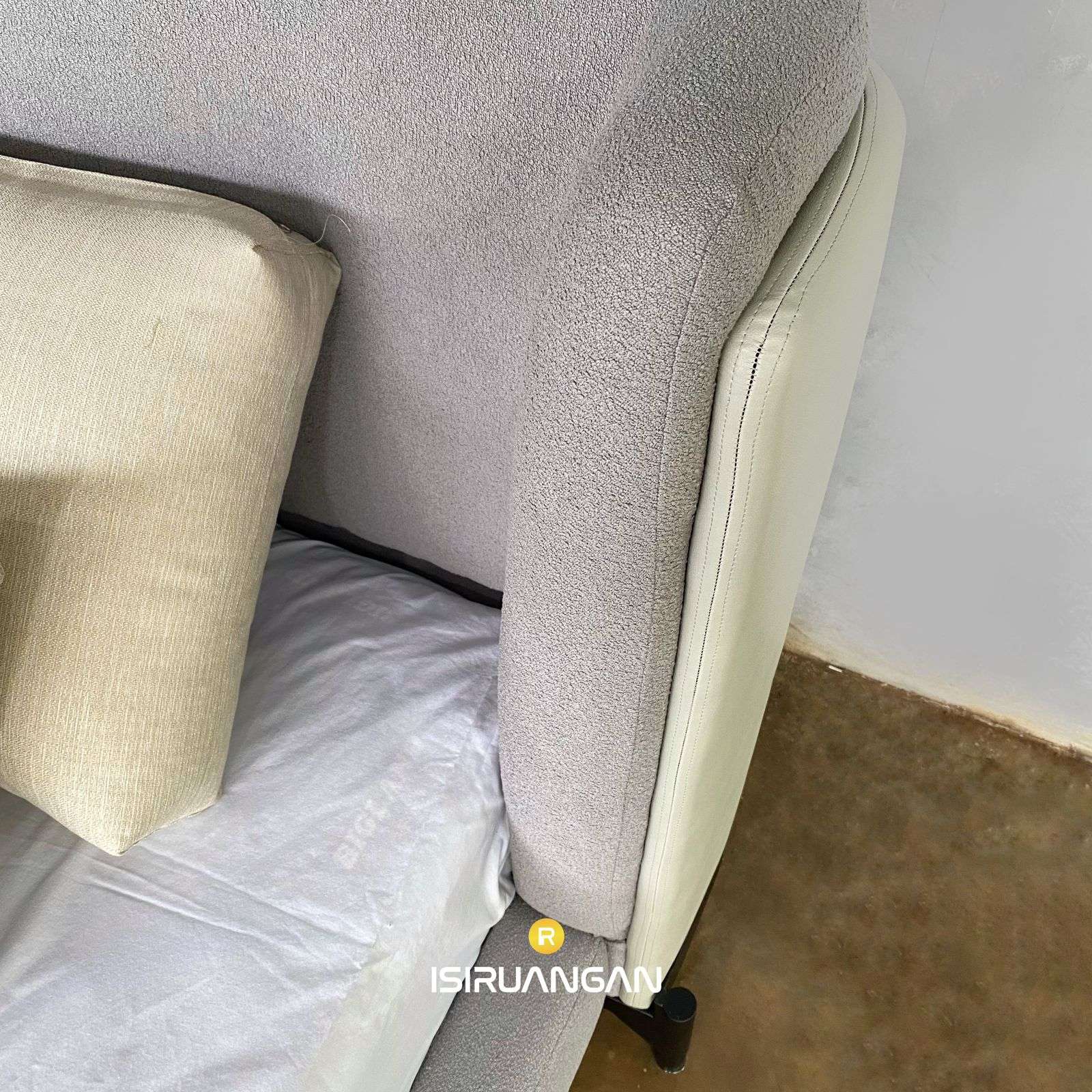 Tempat Tidur Andrew Tempat Tidur Andrew