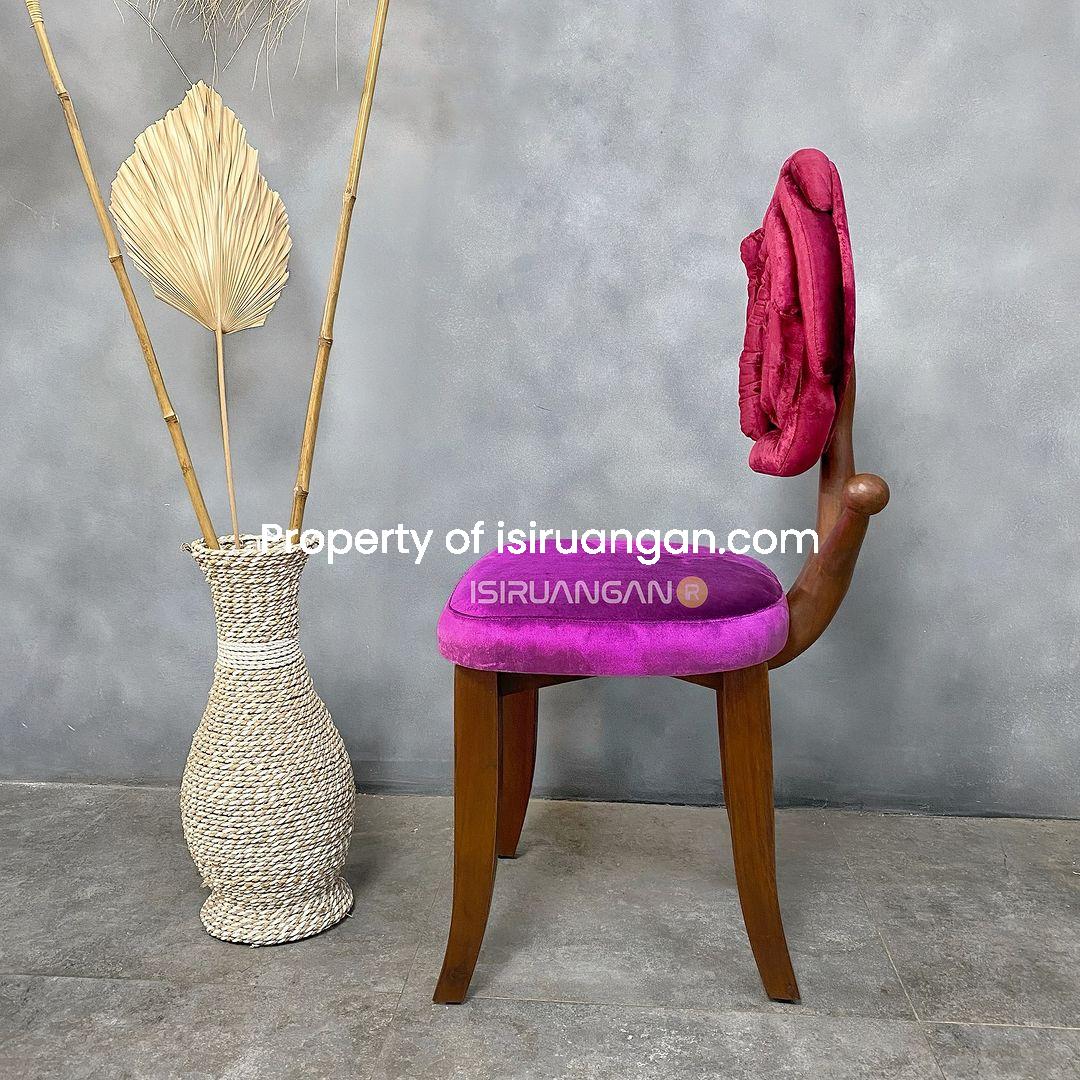 Kursi Rose Kursi Rose