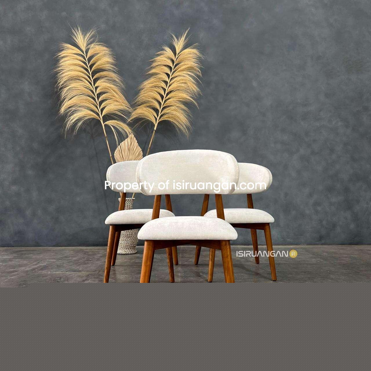 Kursi Unik Vins Kursi Unik Vins