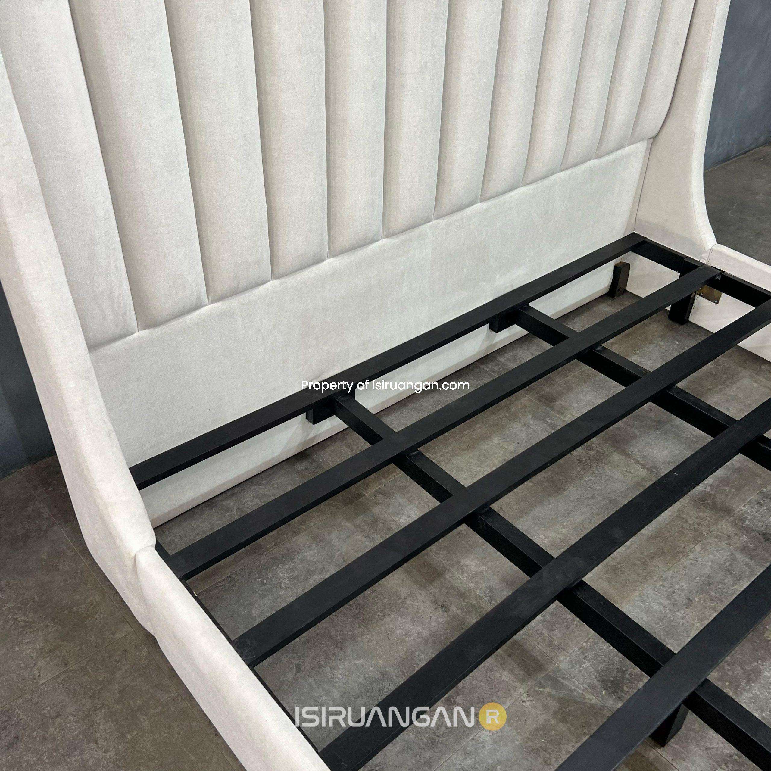 Tempat Tidur Minimalis Shabrina Tempat tidur minimalis shabrina