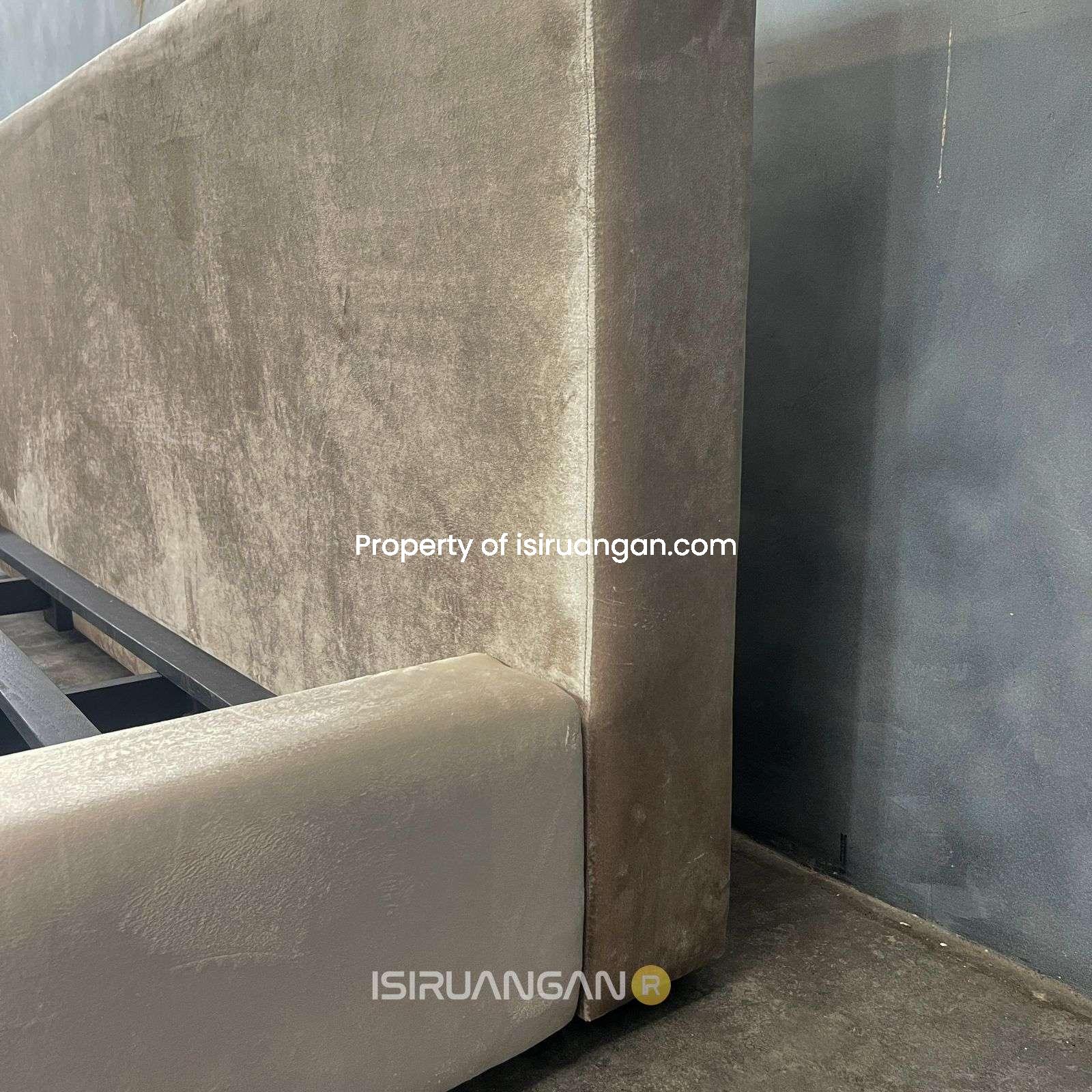 Tempat Tidur Minimalis Willy Tanpa Bench tempat tidur minimalis Willy Tanpa Bench