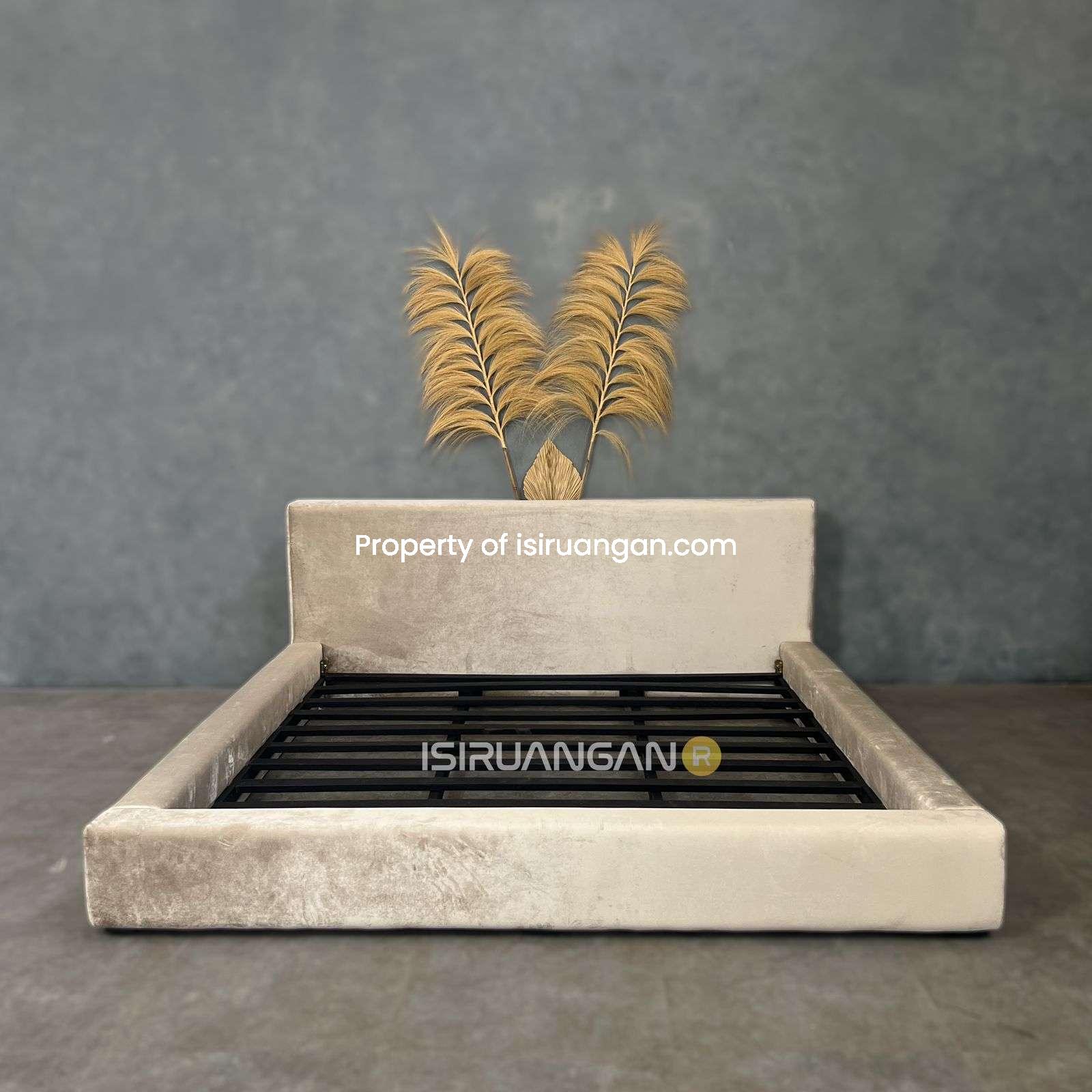 Tempat Tidur Minimalis Willy Tanpa Bench tempat tidur minimalis Willy Tanpa Bench