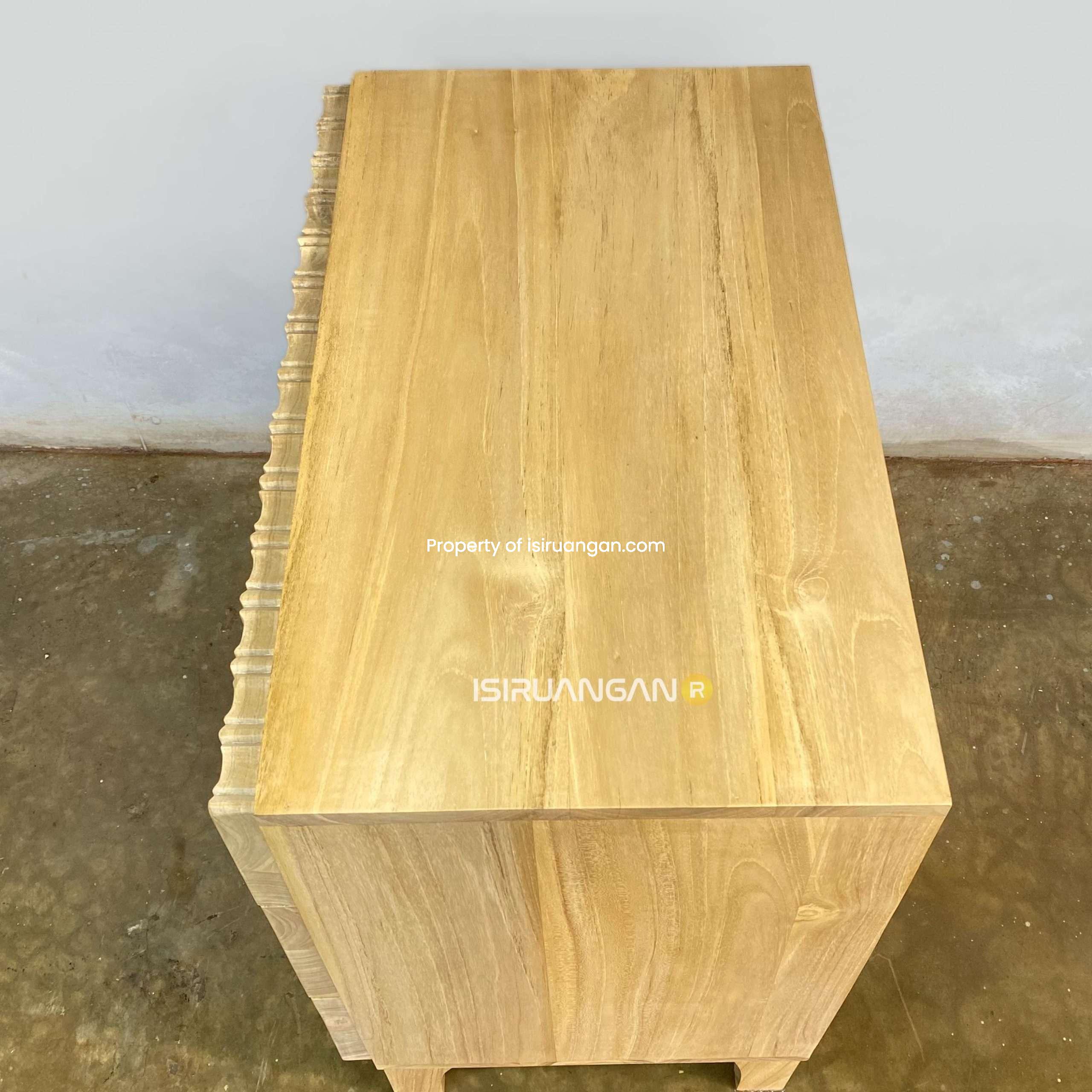 Nakas Minimalis Debi nakas minimalis Debi