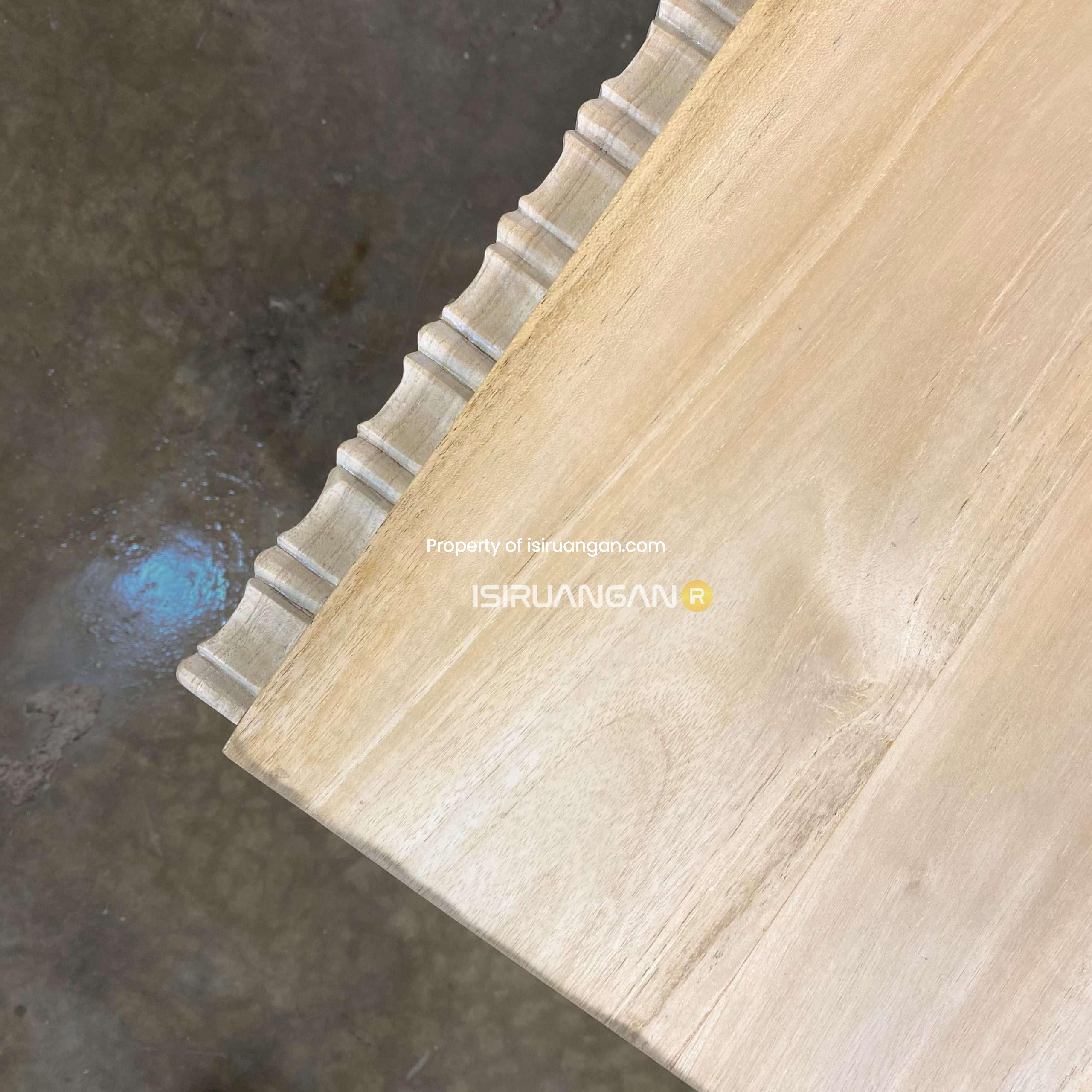 Nakas Minimalis Debi nakas minimalis Debi