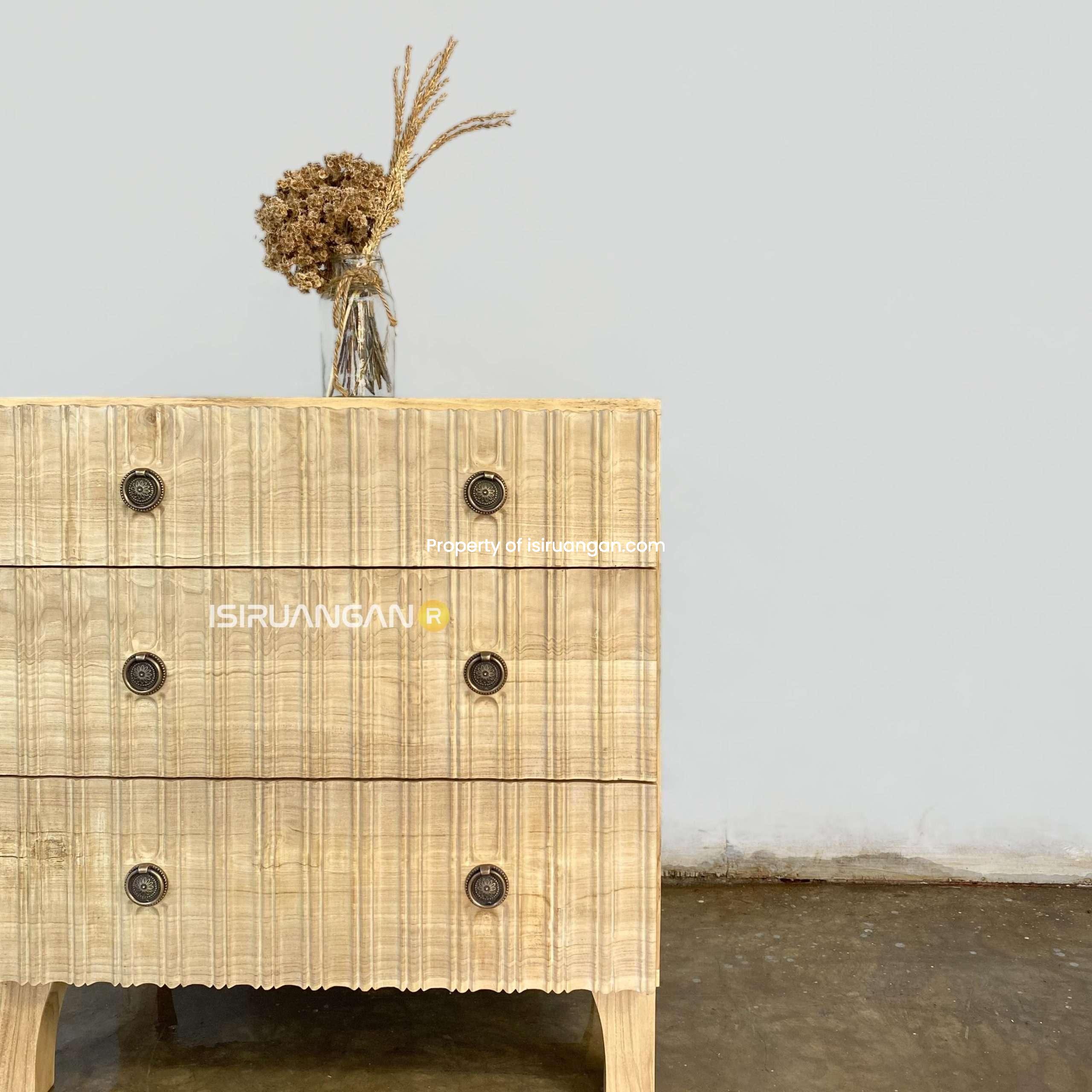 Nakas Minimalis Debi nakas minimalis Debi