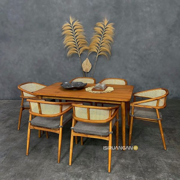Set Meja Makan Enola