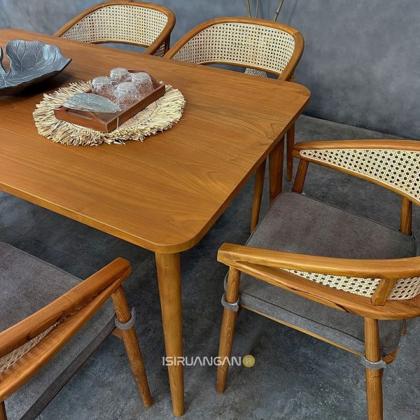 Set Meja Makan Enola