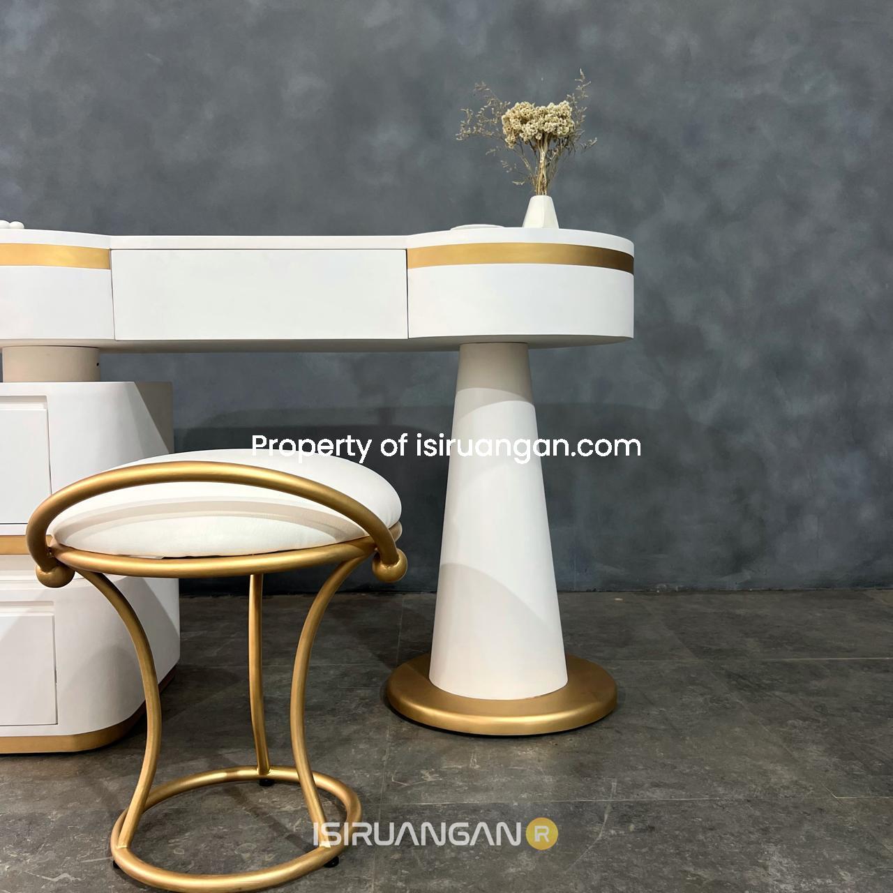 Meja Rias Emery Meja Rias Emery