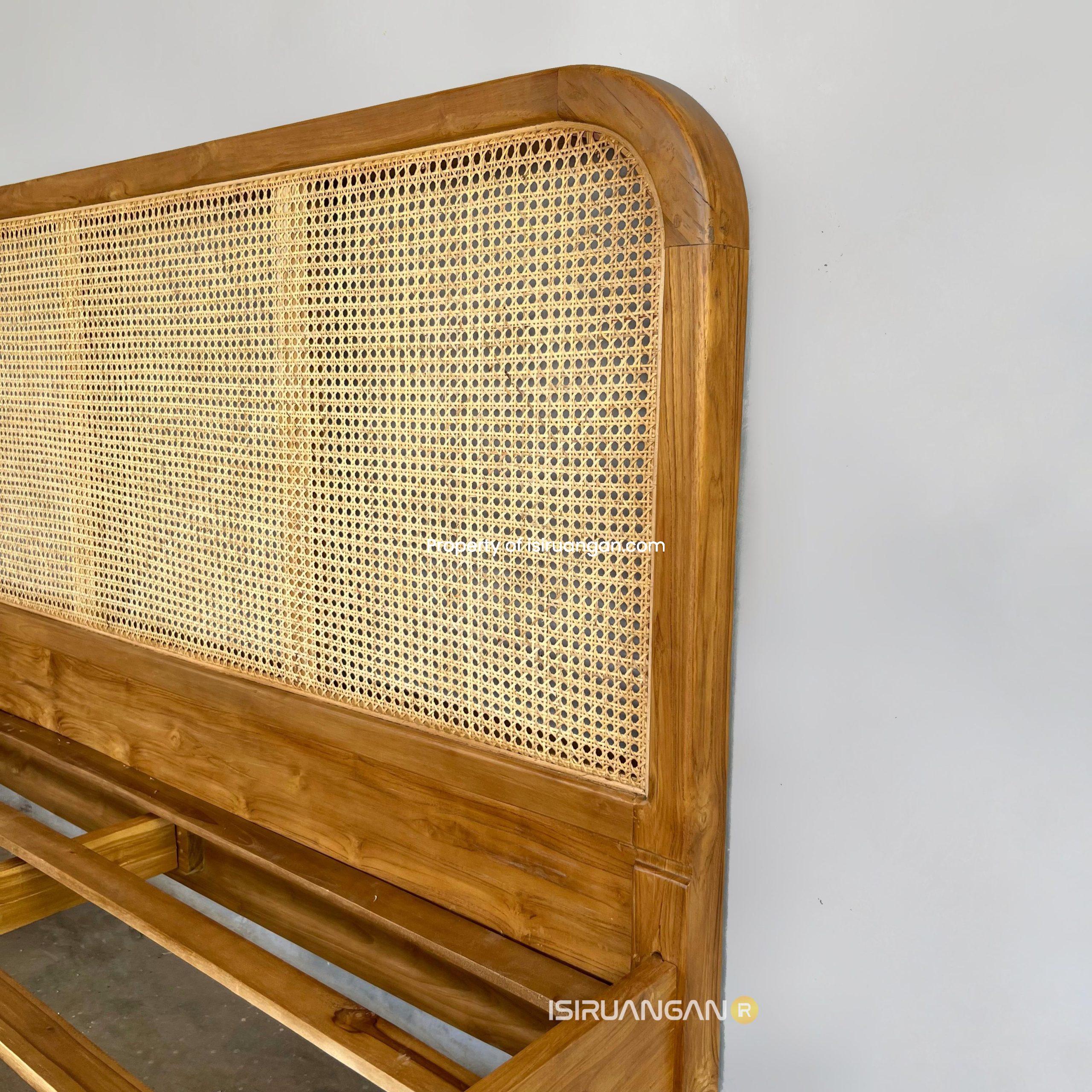 Divan Nerisa Divan Nerisa