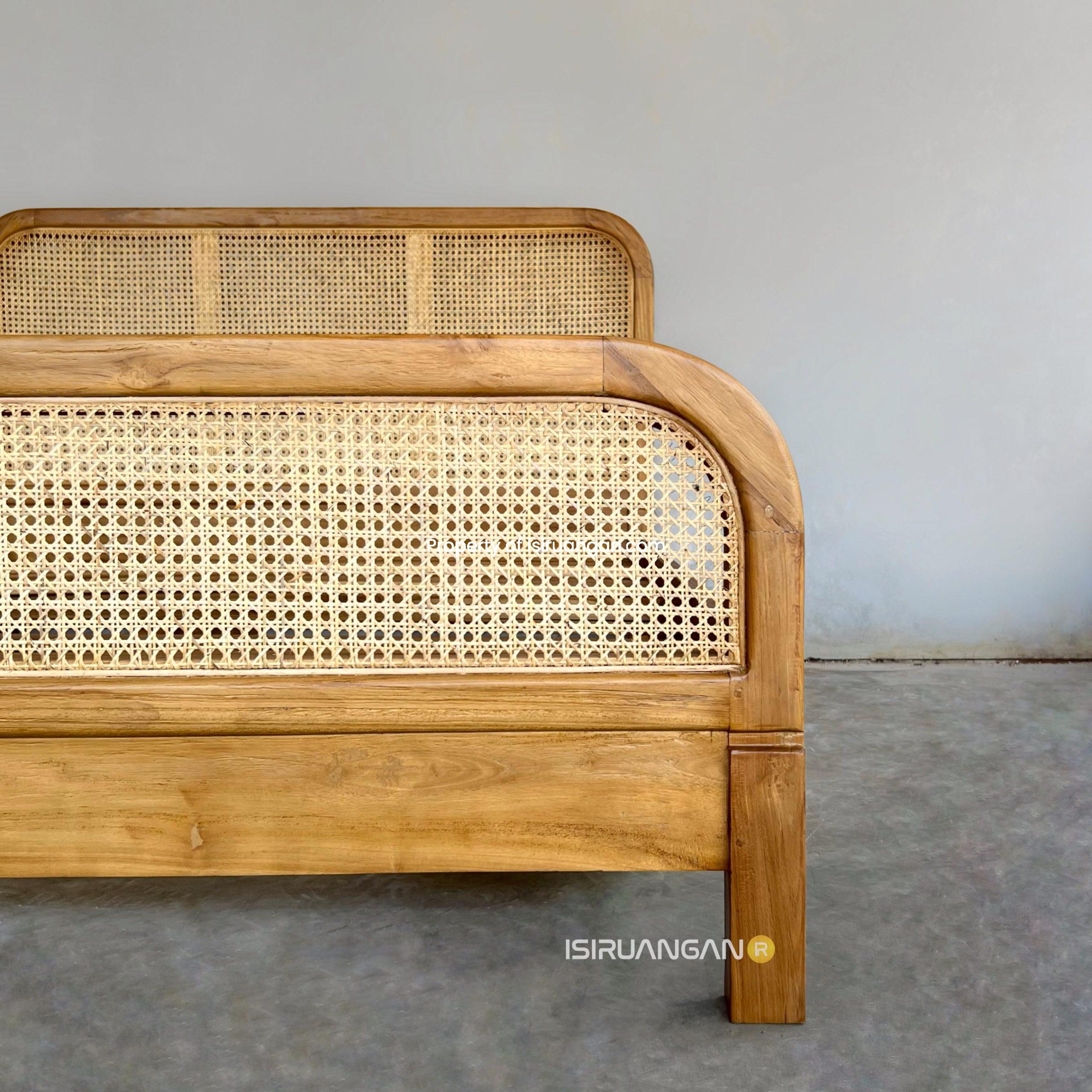 Divan Nerisa Divan Nerisa - Gambar 4