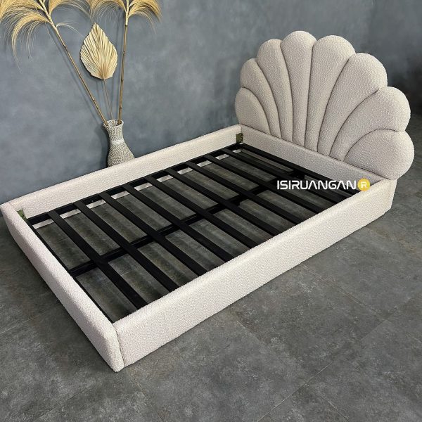 Divan Shell