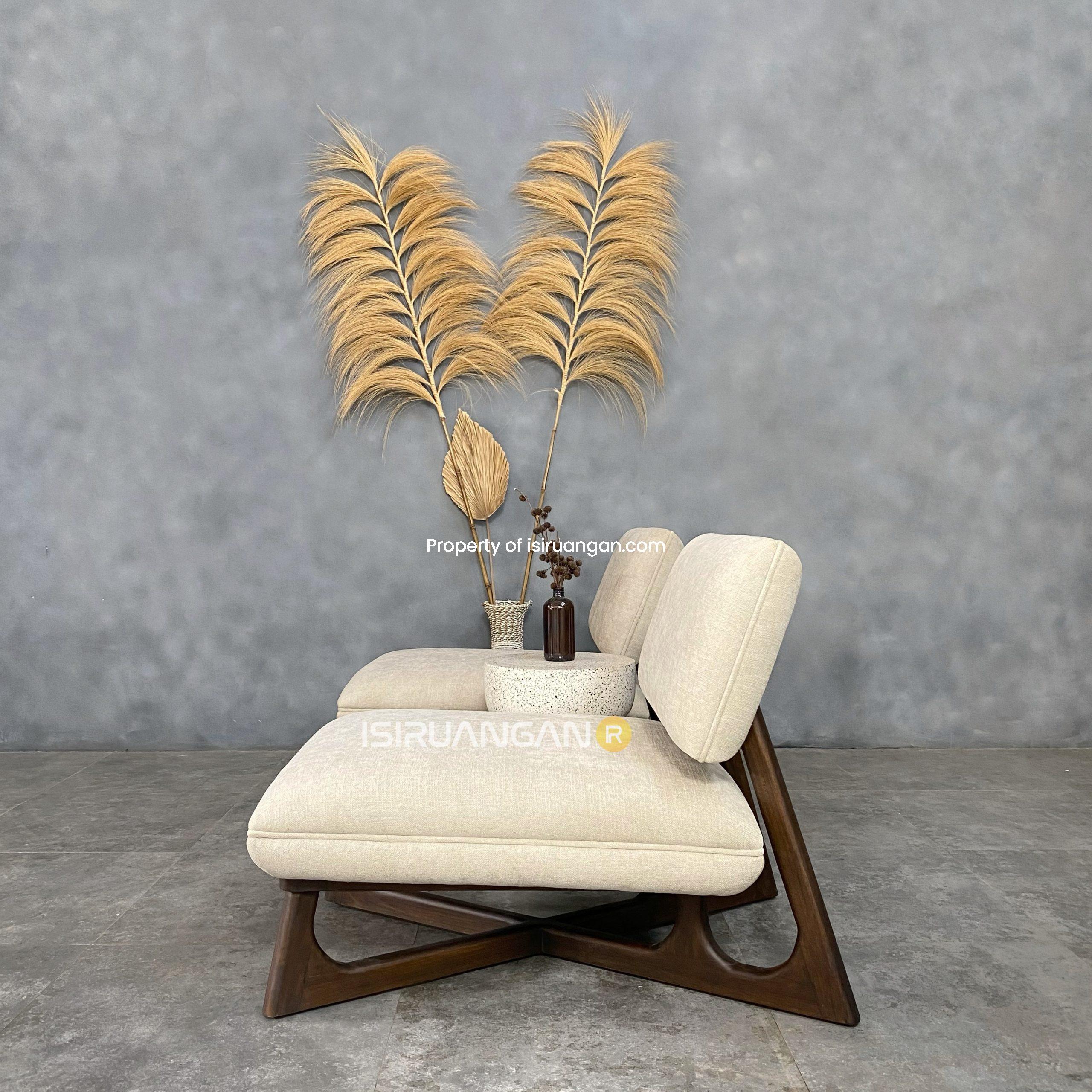 Lounge Chair Ellois Lounge Chair Ellois