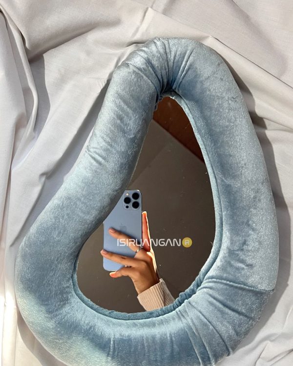 Mirror Foam Model D