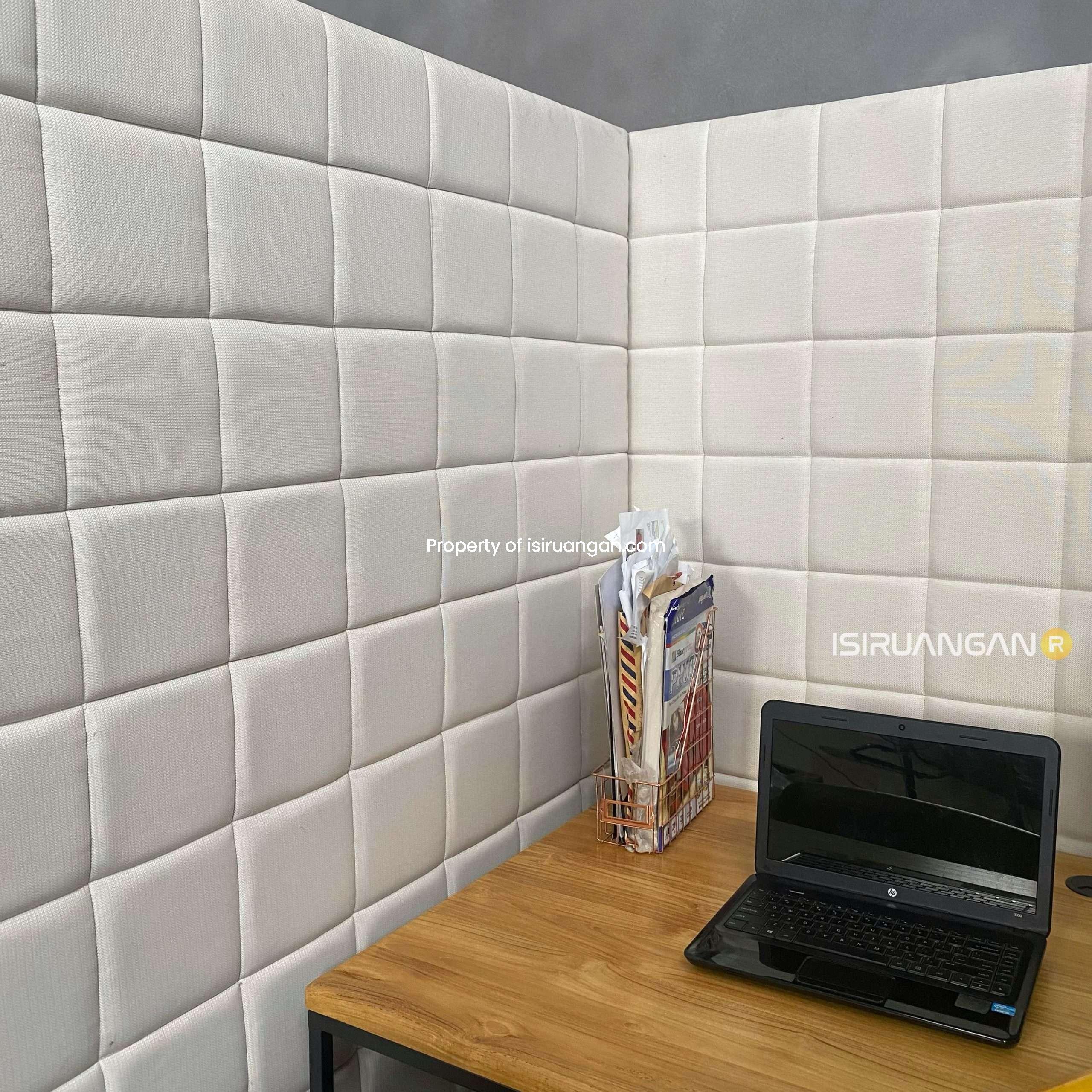 Phonebooth Tessa Minimalis Phonebooth Tessa Minimalis