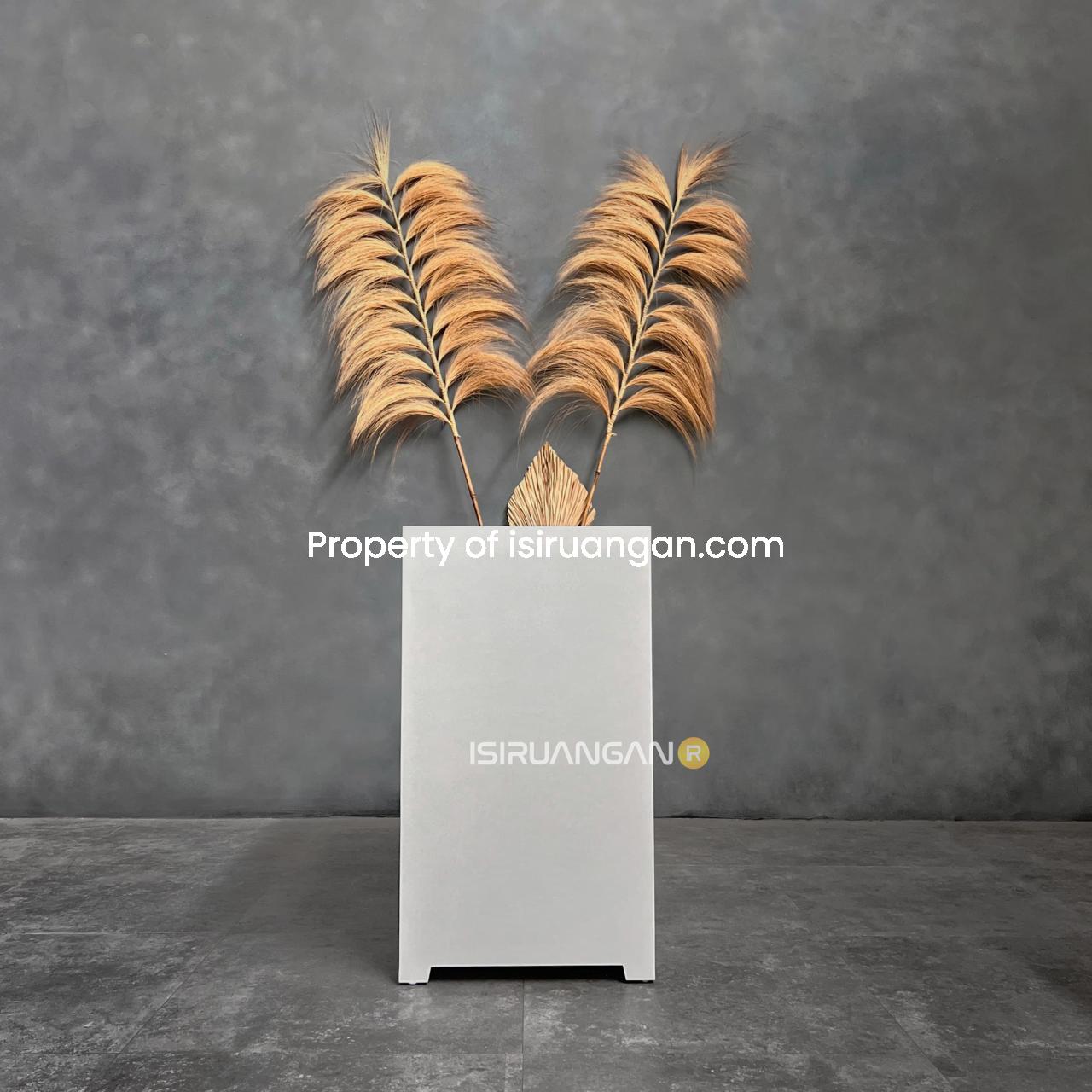 Nakas Garuna Minimalis NAKAS GARUNA MINIMALIS