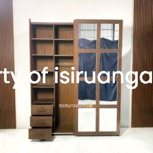 isiruangan Lemari Raline