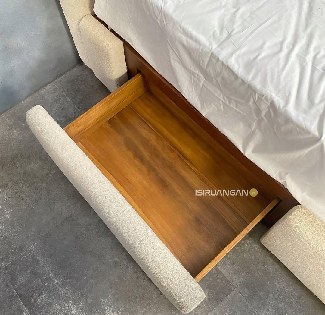 Tempat tidur Minimalis Recca Tempat Tidur Minimalis Recca